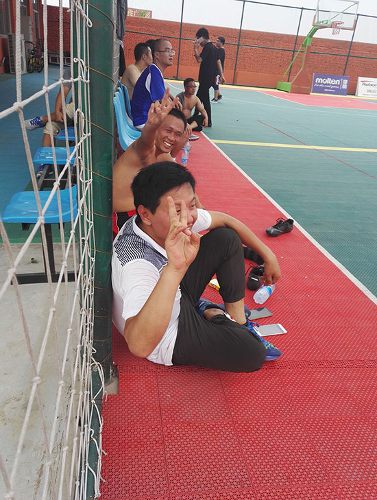 我们共一队，我们似一人——J9官网户外活动打造狼性团队